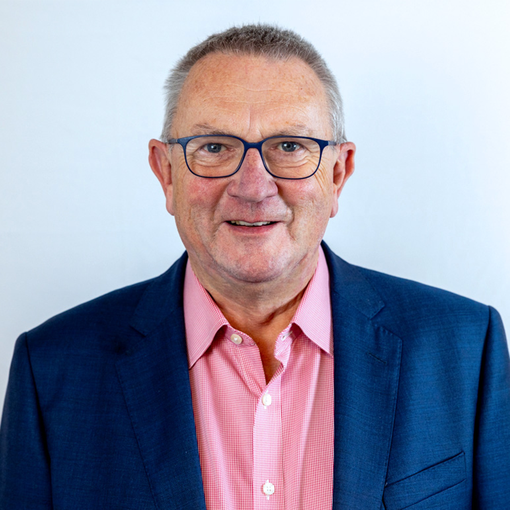 graham leitch - The Management Team